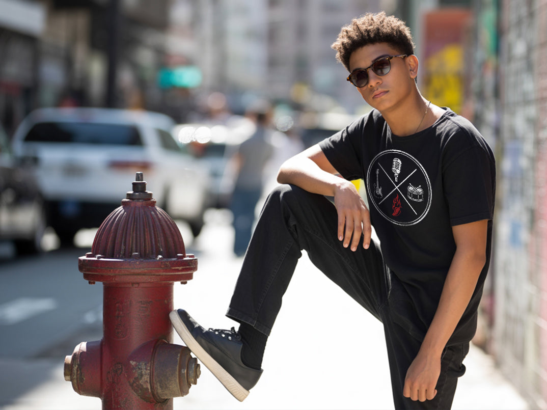 Kid posing in the hydrant
